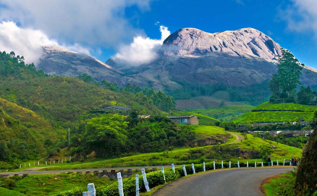 Munnar: The Jewel of the Western Ghats