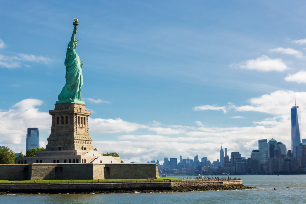 new york statue of liberity