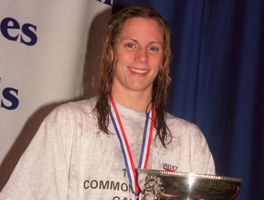 Former Olympic Swimmer Helen Smart Dead at 43